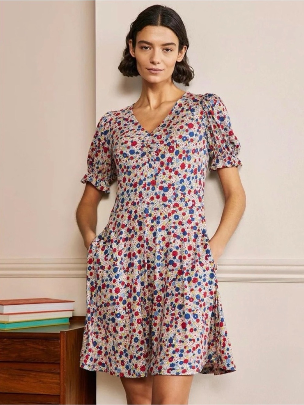 Boden V Neck Jersey Dress 4 Riviera Blue Floret Cluster Ditsy Floral Pockets